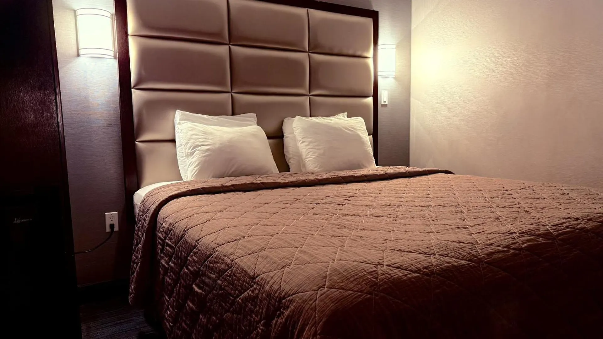 Umbrella Hotel Bronx New York USA